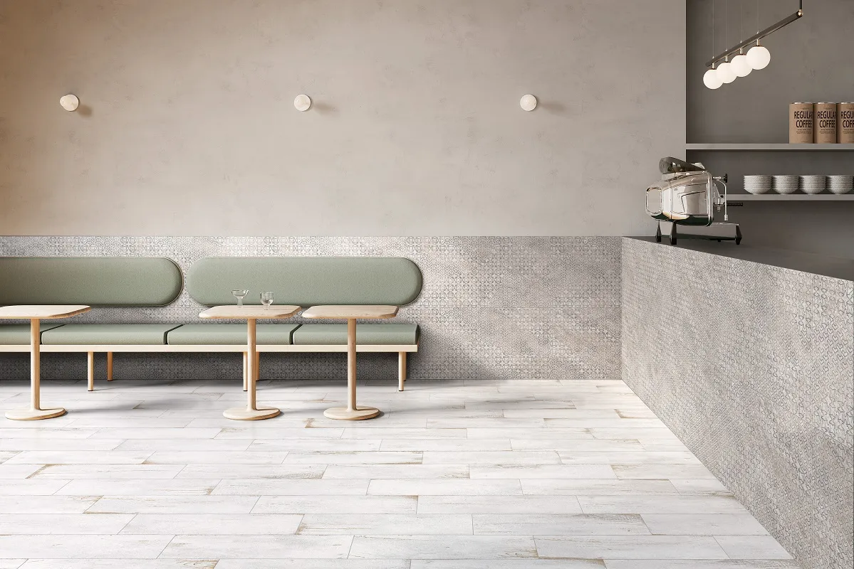 RusticWood Vitra — 1