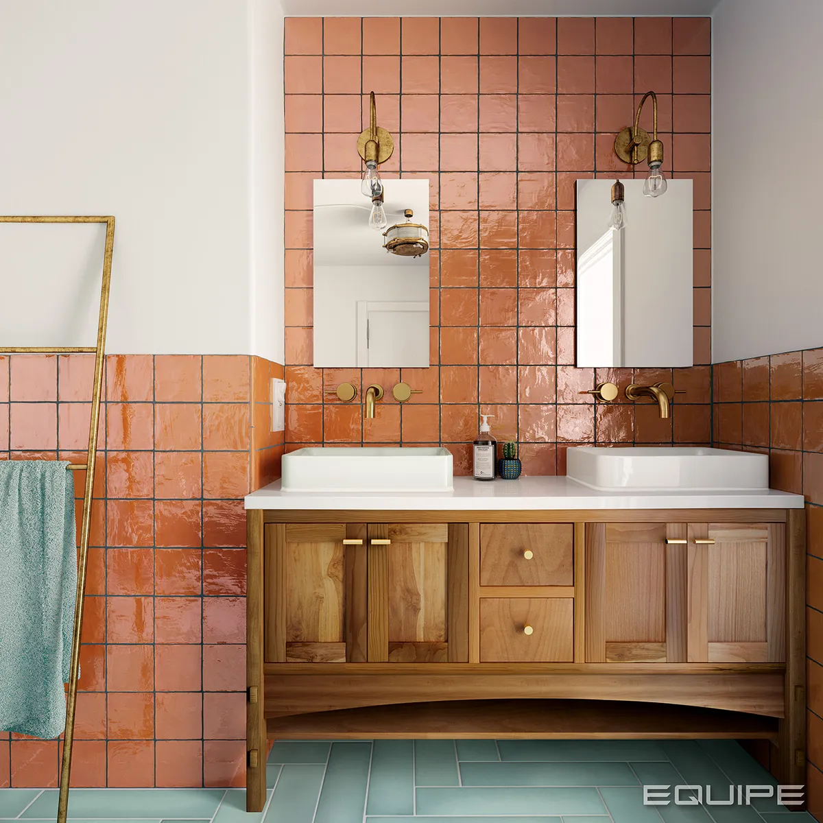 La Riviera Equipe — 13