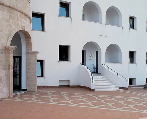 Dolmen Atlas Concorde Italy — 5