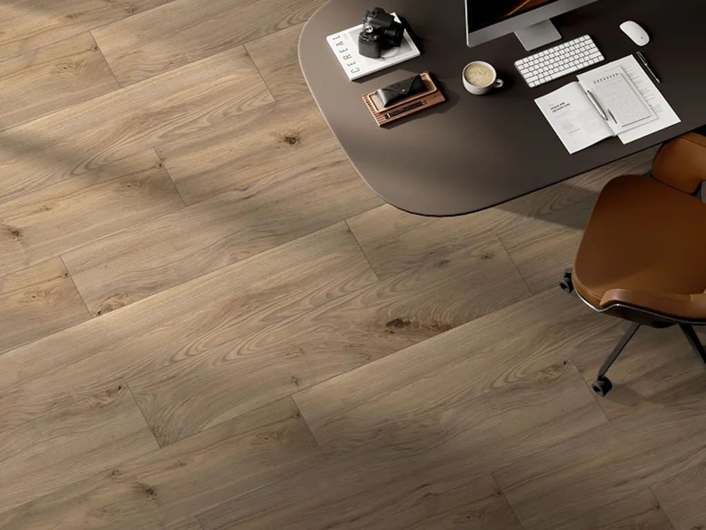 LucidWood Vitra — 2
