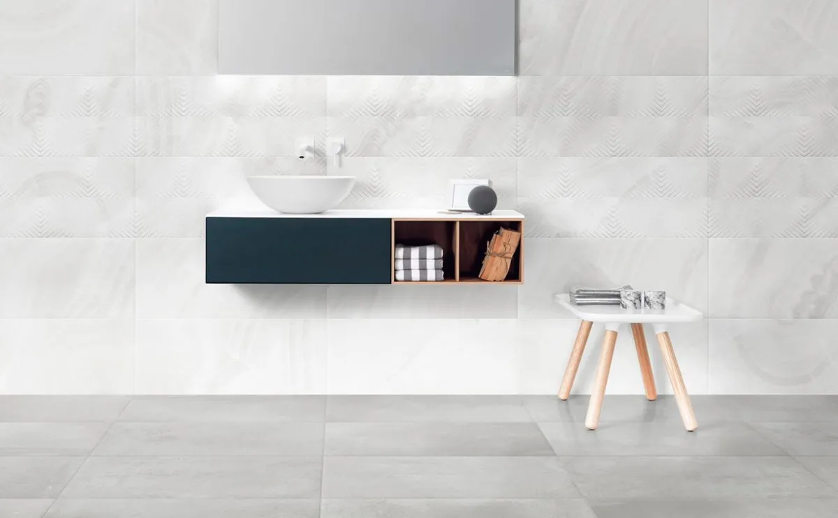 Laval Novogres — 5